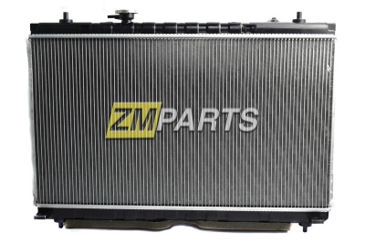 Радиатор охлаждения Kia Carnival 2.7 М/T Радиатор охлаждения Kia Carnival 2.7 М/T