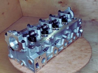 Головка блока ГБЦ D4EB Hyundai Santa Fe 2.2 150л.с в сборе Головка блока ГБЦ D4EB Hyundai Santa Fe 2.2 150л.с в сборе