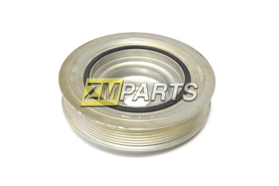 Шкив коленвала Renault Duster 2.0 8201017784