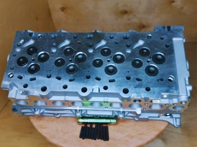 Головка блока ГБЦ D4CB Hyundai Porter 2, Starex, Kia Sorento Головка блока ГБЦ D4CB Hyundai Porter 2, Starex, Kia Sorento
