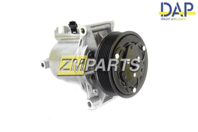 Компрессор кондиционера Рено Дастер, Меган, Каптюр, Флюенс 926008367R