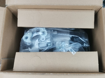 Компрессор кондиционера Suzuki Grand Vitara 2.4 Компрессор кондиционера Suzuki Grand Vitara 2.4