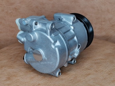 Компрессор кондиционера Тойота Камри, Рав 4 8831006511