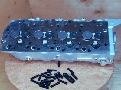 Головка блока ГБЦ D4BF Hyundai Porter ТАГАЗ в сборе