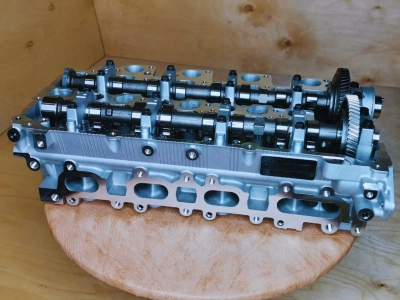 ГБЦ Митсубиси Л200, L200, 4D56U 1005B453, 1005B452 новая