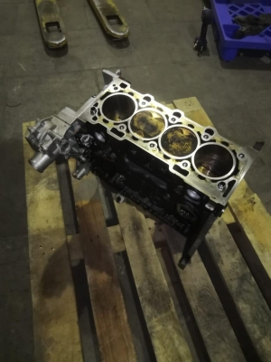 Блок цилиндров Z18XER Opel Astra H, Zafira B, Insignia B, Vectra C Б/У