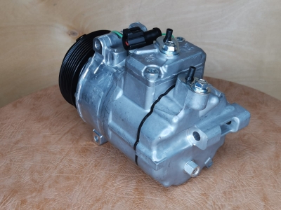 Компрессор кондиционера Land Rover Range Rover 3 4.2-4.4 Компрессор кондиционера Land Rover Range Rover 3 4.2-4.4