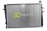 Радиатор охлаждения Hyundai Tucson, Kia Sportage 2.0/2.7 АКПП