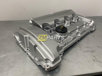 Клапанная крышка Citroen C4, C5, DS4, DS3, Peugeot 208, 308, 508, 3008, 5008