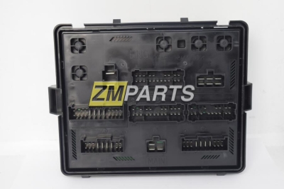 Блок предохранителей подкапотный Rexton 1  2,7