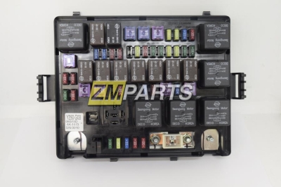 Блок предохранителей подкапотный Rexton 2  3,2 бенз