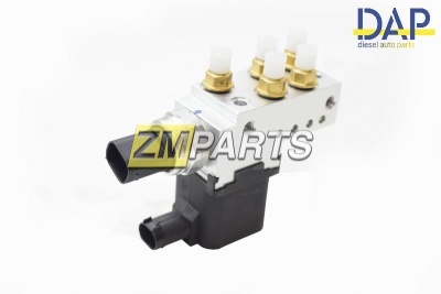 Блок клапанов пневмоподвески Мерседес, Mercedes W211 A2113200158