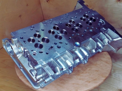 ГБЦ Ford Transit, Форд Транзит 2.2 1740108 новая в сборе