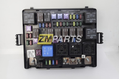 Блок предохранителей подкапотный Rexton 2 3,2 бенз