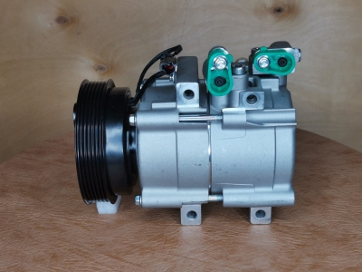 Компрессор кондиционера Hyundai Sonata 5 9770138171, 97701-38171 Компрессор кондиционера Hyundai Sonata 5 9770138171, 97701-38171