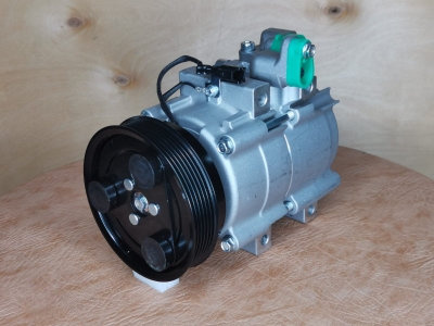 Компрессор кондиционера Hyundai Sonata 5 9770138171, 97701-38171 Компрессор кондиционера Hyundai Sonata 5 9770138171, 97701-38171