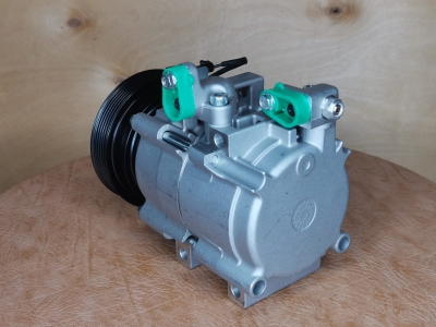 Компрессор кондиционера Hyundai Sonata 5 9770138171, 97701-38171 Компрессор кондиционера Hyundai Sonata 5 9770138171, 97701-38171