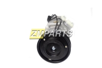 Компрессор кондиционера Mitsubishi Pajero