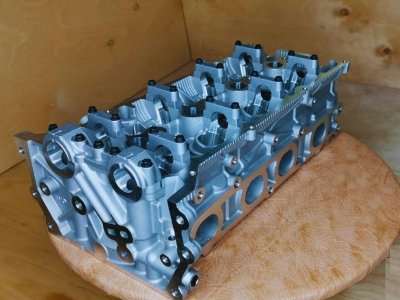 ГБЦ J24B Сузуки Гранд Витара, Эскудо 2.4 новая ГБЦ J24B Сузуки Гранд Витара, Эскудо 2.4 новая