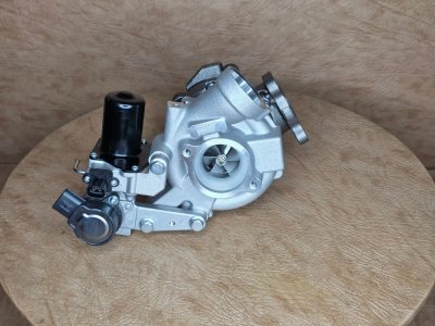 Турбина Ленд Крузер, Land Cruiser 200 1720151021, 1720151020 Турбина Ленд Крузер, Land Cruiser 200 1720151021, 1720151020
