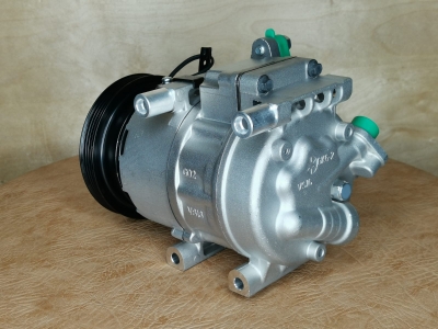 Компрессор кондиционера Hyundai Elantra, i30, Kia Ceed 97701-2H102, 977012H102