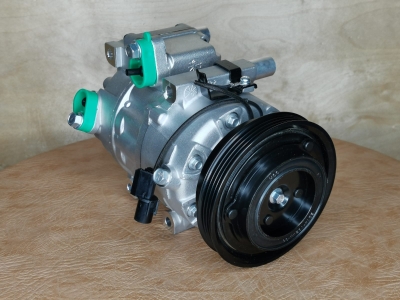 Компрессор кондиционера Hyundai Elantra, i30, Kia Ceed 97701-2H102, 977012H102
