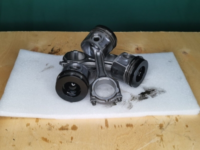 поршень+шатун Ford Transit 2.2 Б/У