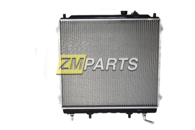 Радиатор охлаждения Hyundai Terracan 3.5 AКПП Радиатор охлаждения Hyundai Terracan 3.5 AКПП