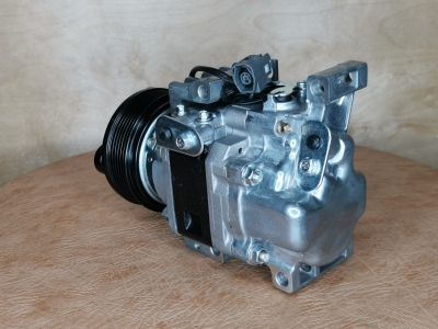 Компрессор кондиционера Mazda CX7 Компрессор кондиционера Mazda CX7