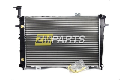 Радиатор охлаждения Hyundai Tucson, Kia Sportage 2.0/2.7 АКПП Радиатор охлаждения Hyundai Tucson, Kia Sportage 2.0/2.7 АКПП