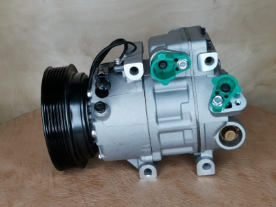 Компрессор кондиционера Hyundai Sonata NF 2.0-2.4 Компрессор кондиционера Hyundai Sonata NF 2.0-2.4